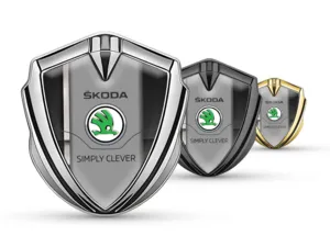 Skoda Emblema Metal Insignia Sumo Manera Desliz Diseño